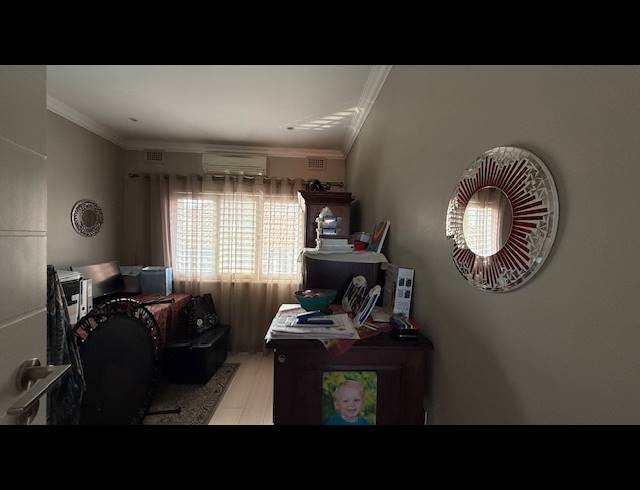 6 BEDROOM MAISONETTE FOR SALE IN MORNINGSIDE